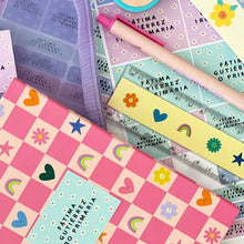 Cargar imagen en el visor de la galería, Kit Escolar - diseño sencillo
